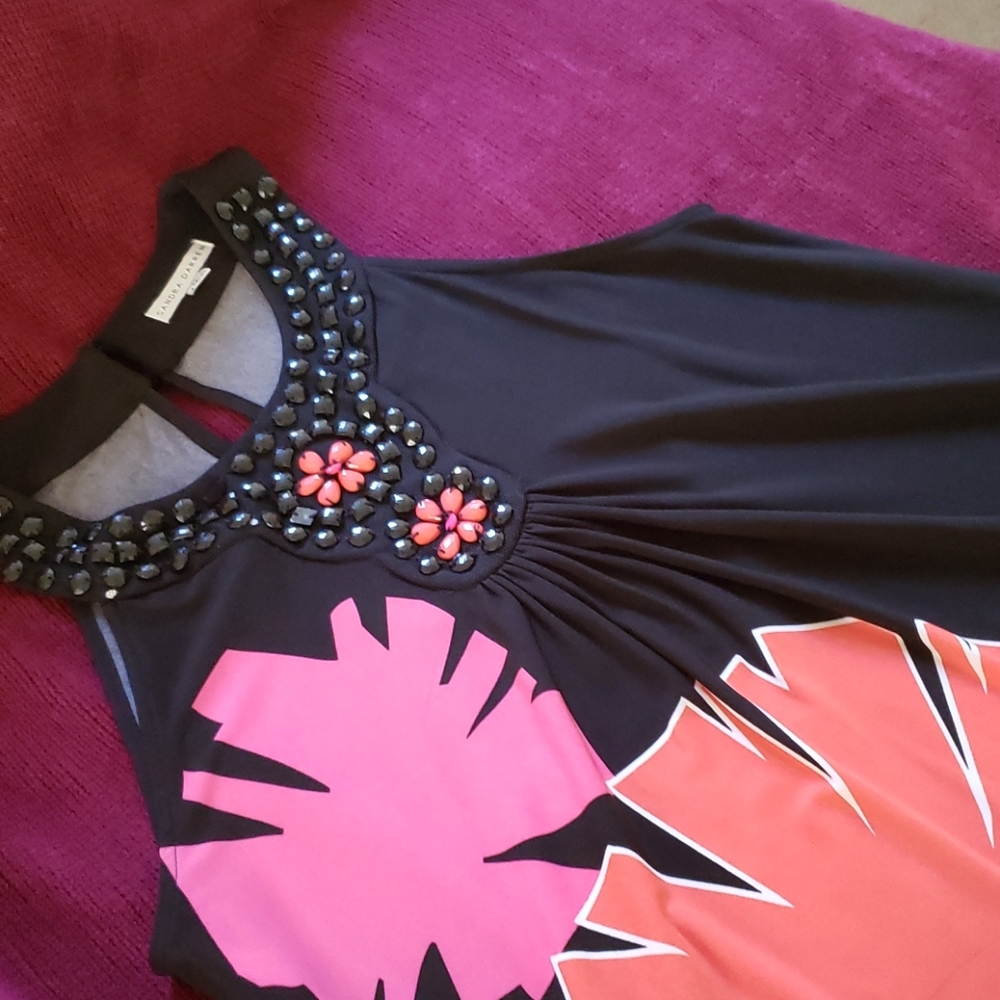 Dress - Picture 2 of 3
